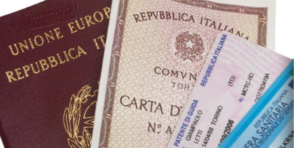 Tutti i documenti di riconoscimento in scadenza o scaduti saranno automaticamente prorogati al 30 aprile 2021 Tutti i documenti di riconoscimento in scadenza o scaduti saranno automaticamente prorogati al 30 aprile 2021